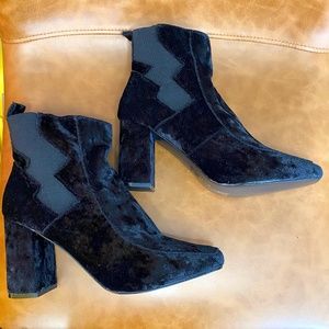Mark by Avon Black Velvet Booties Size 10 (New)